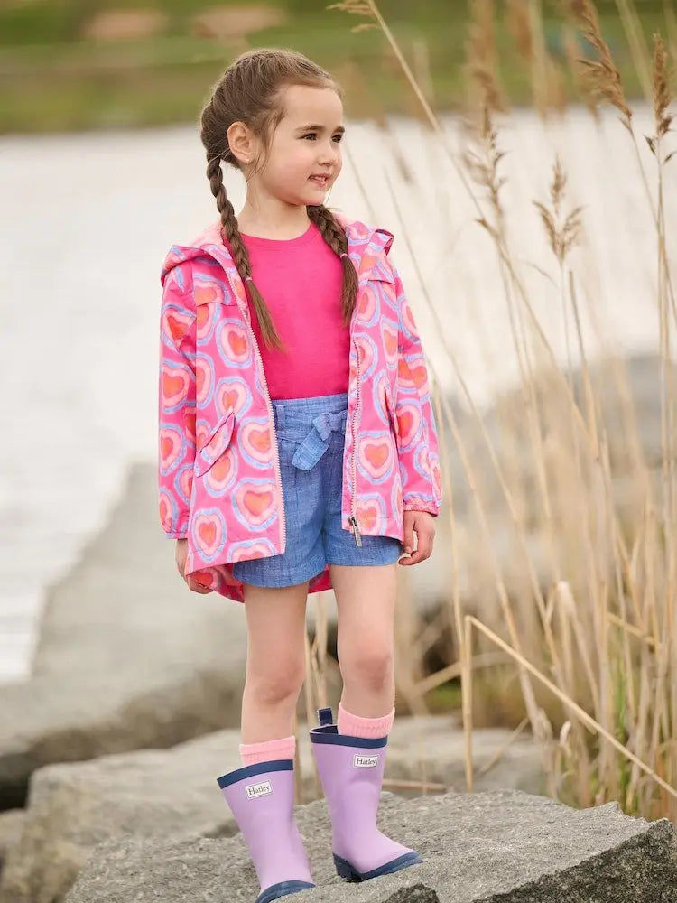 Hatley Herz Jacke – Himbeerrosa Mokkini Kindermode Mikrofaserjacke