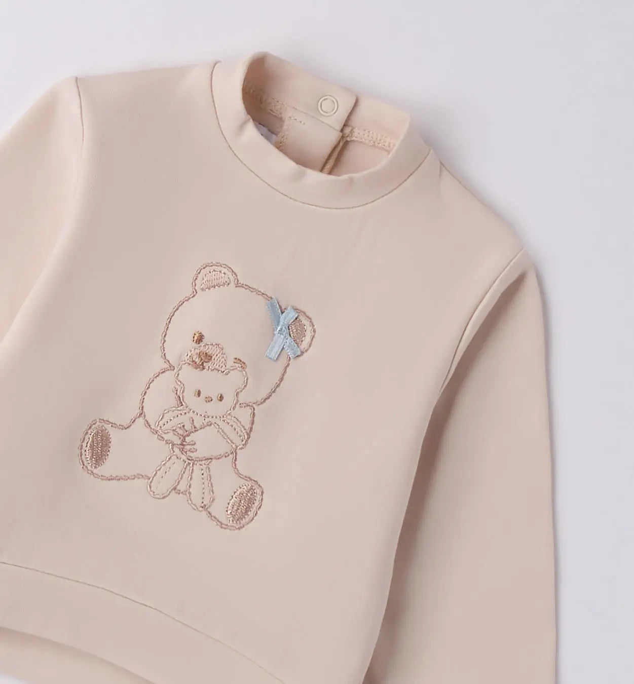Minibanda Sweatshirt Bär mit Schleife beige Mokkini Kindermode Sweatshirt